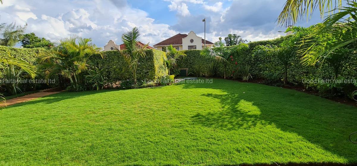 4 Bed Townhouse with En Suite in Kiambu Road - 16