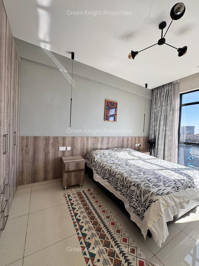 Serviced 2 Bed Apartment with En Suite in Lavington - 4