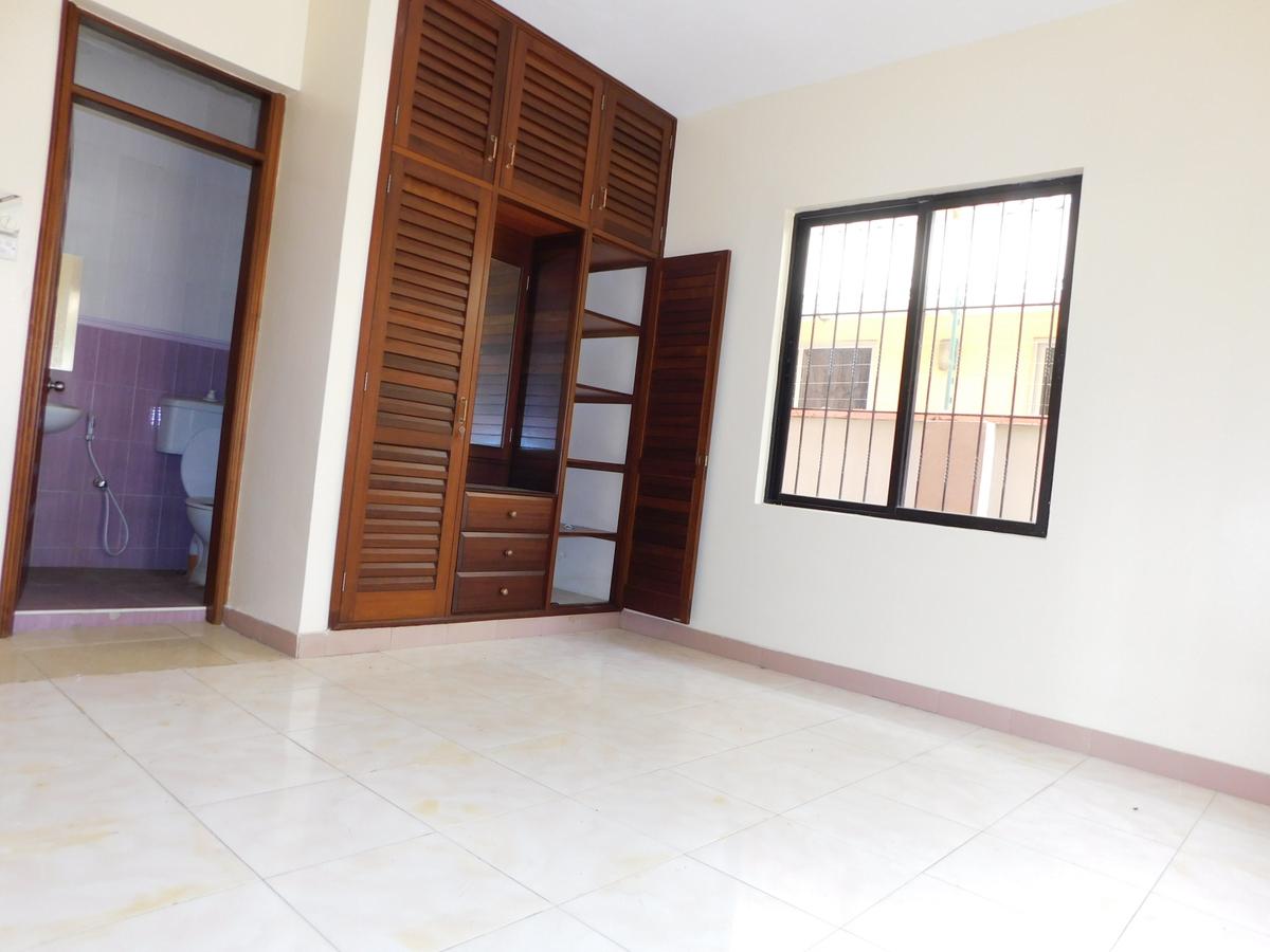 5 Bed Villa with En Suite at Nyali - 12