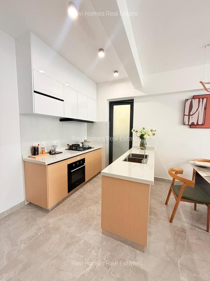 3 Bed Apartment with En Suite in Lavington - 2