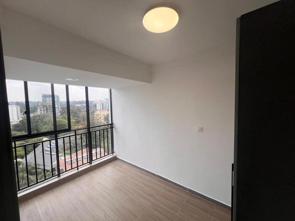 1 Bed Apartment with Gym at Riverside Drive - 6