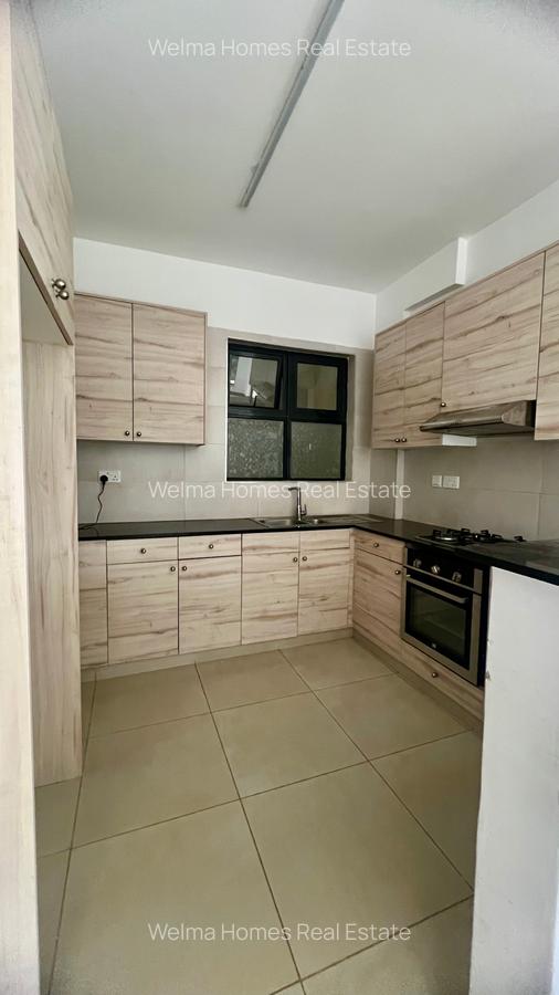 2 Bed Apartment with Swimming Pool at Lantana Road - 4