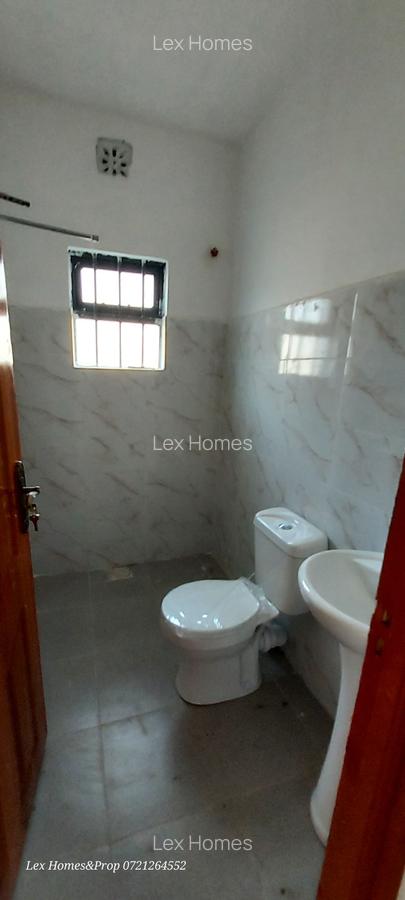 4 Bed House with En Suite at Rimpa - 16