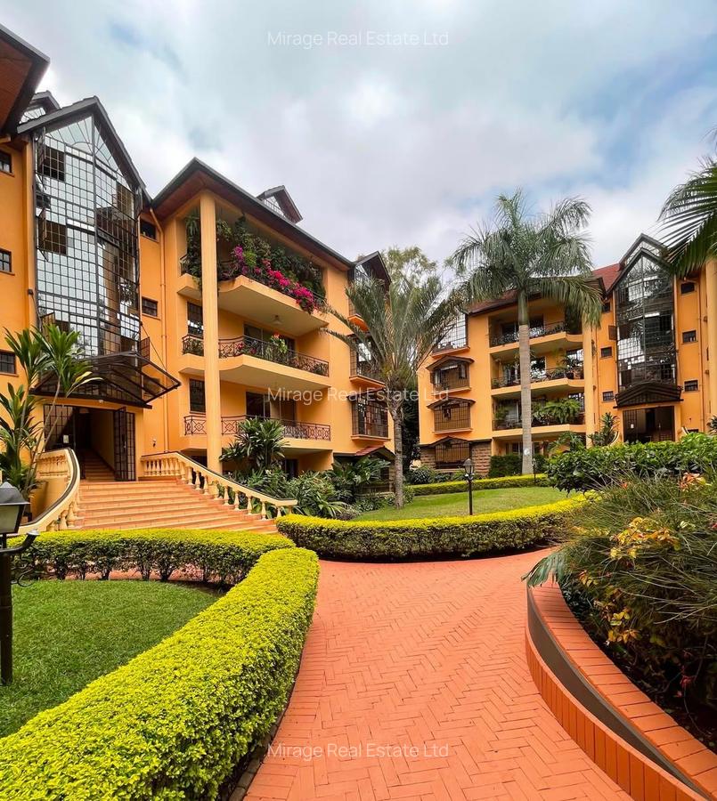 3 Bed Apartment with En Suite in Lavington - 1