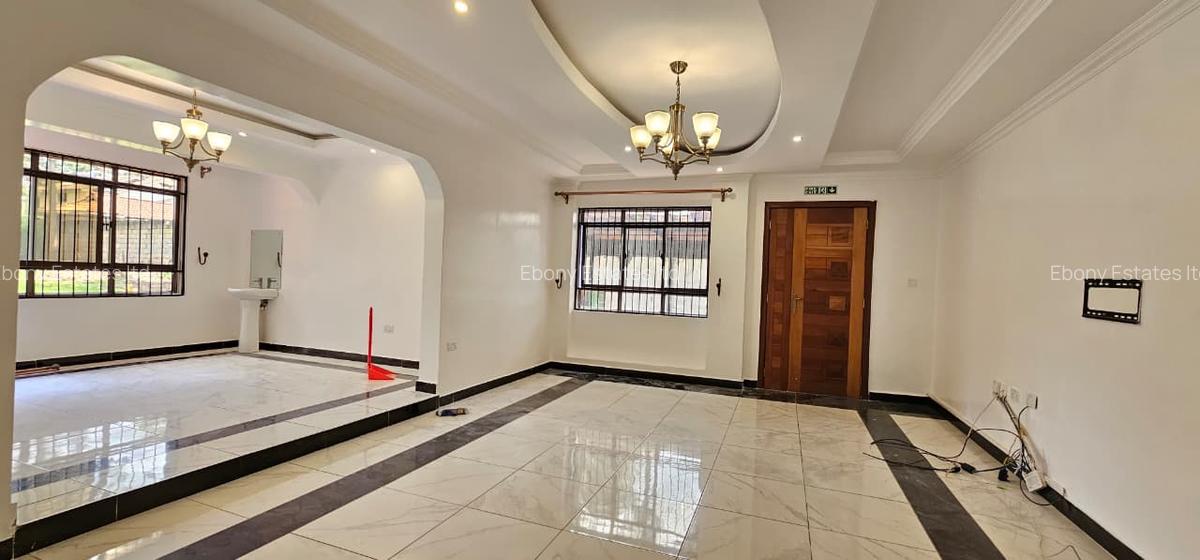 7 Bed Townhouse with En Suite in Karen - 12