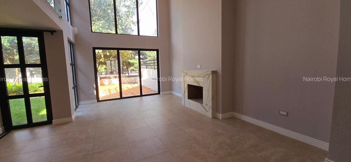 4 Bed House with En Suite at Palm Valley - 13