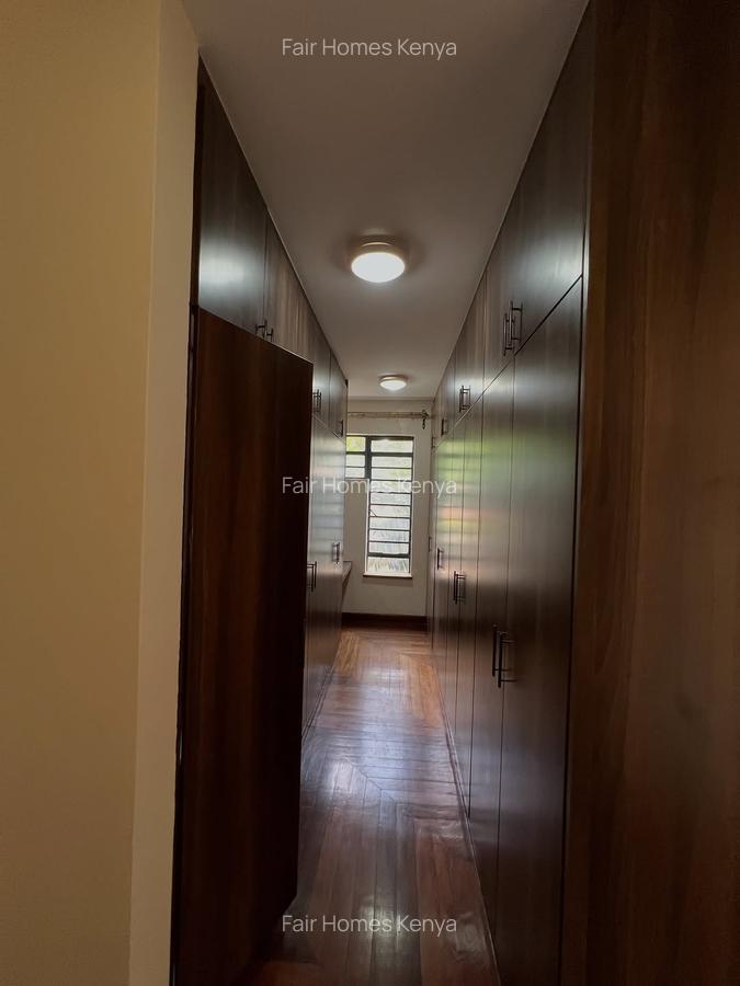 5 Bed Townhouse with En Suite at Convent Drive - 8