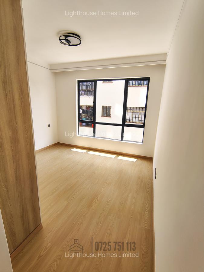 2 Bed Apartment with En Suite at Junction Mall - 6