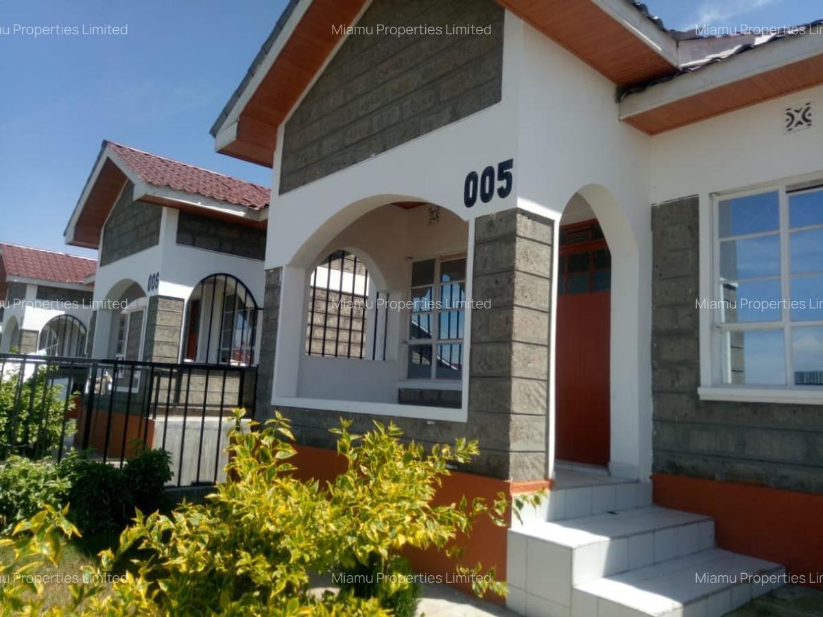 3 Bed House with En Suite at Malaa Town - 11