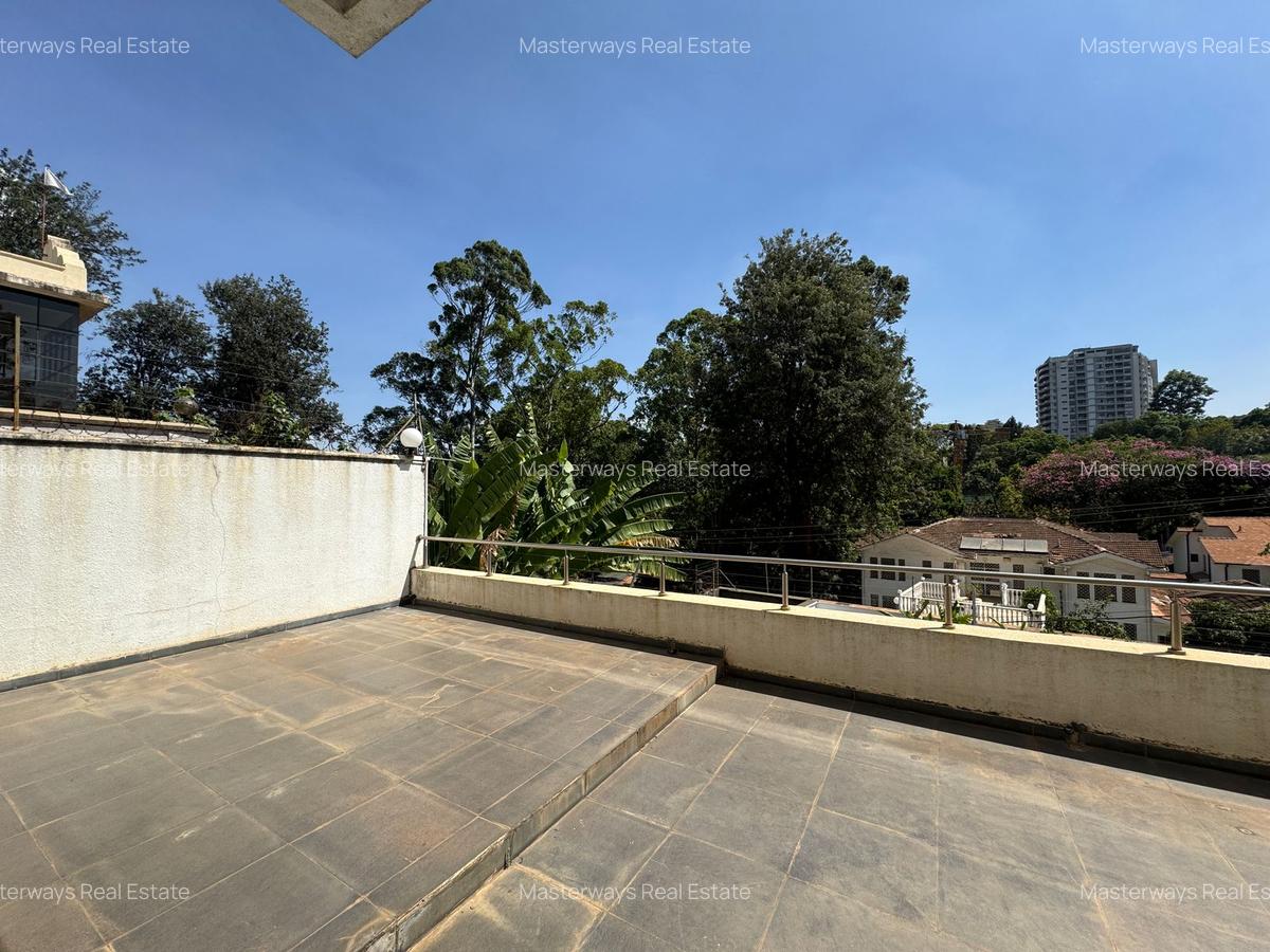 5 Bed Villa with En Suite at Peponi Road - 8