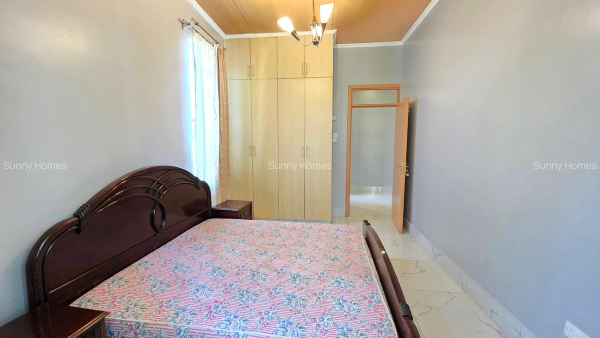 3 Bed Townhouse with En Suite at Old Runda - 10