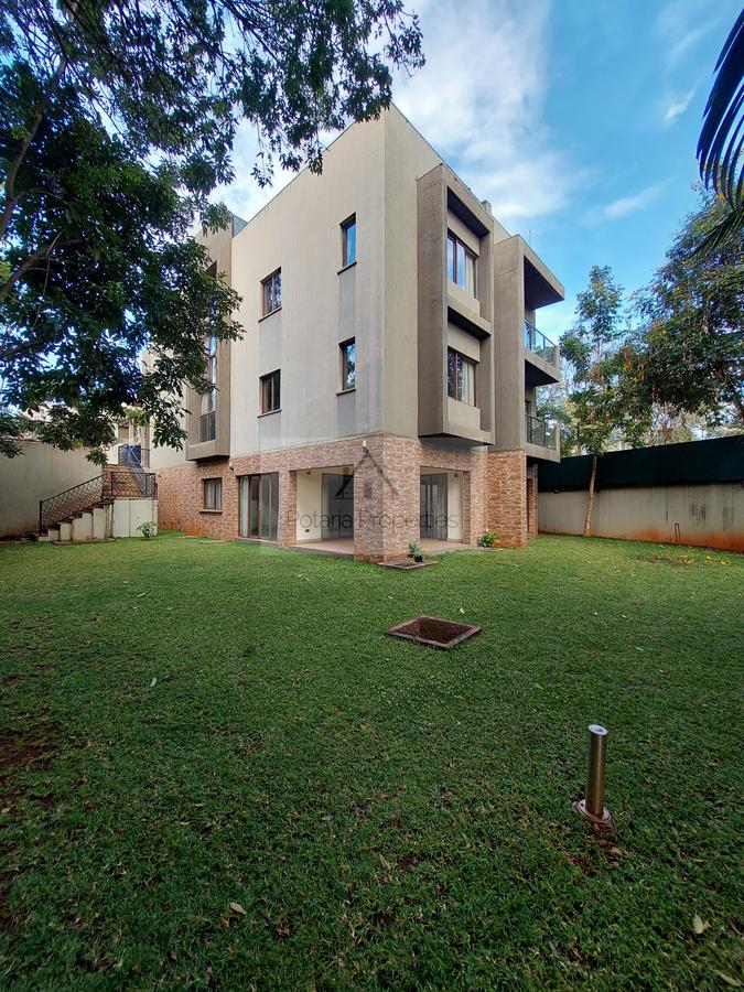 5 Bed Townhouse with Staff Quarters in Lavington - 1