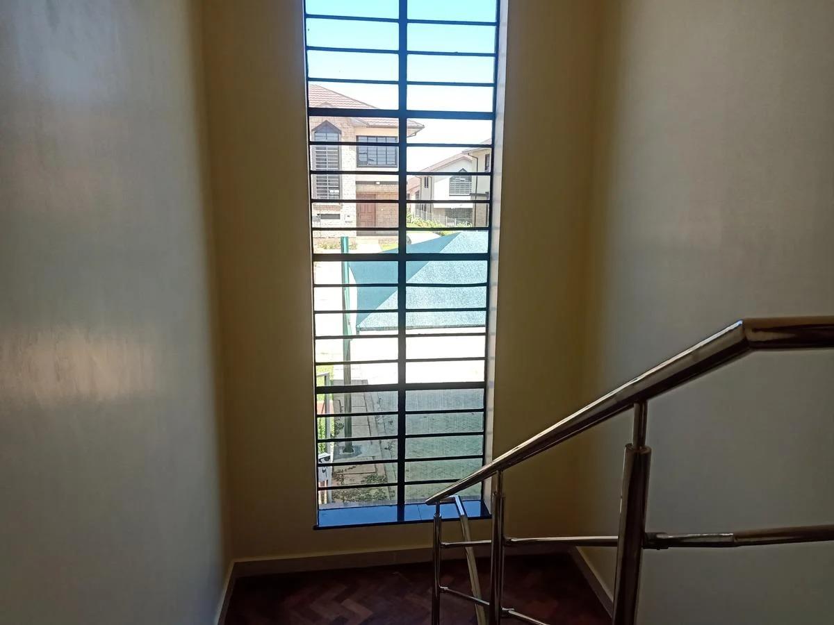 3 Bed Townhouse with En Suite in Kiambu Road - 14