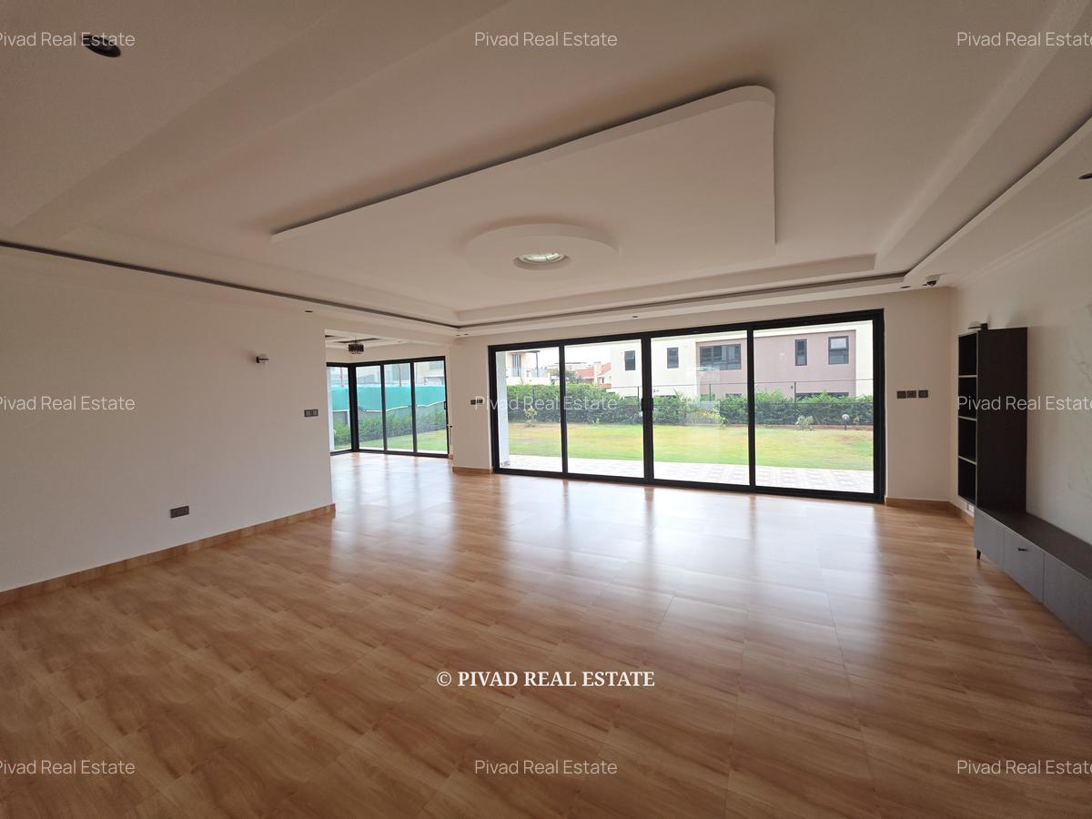 5 Bed House with En Suite in Thika Road - 6