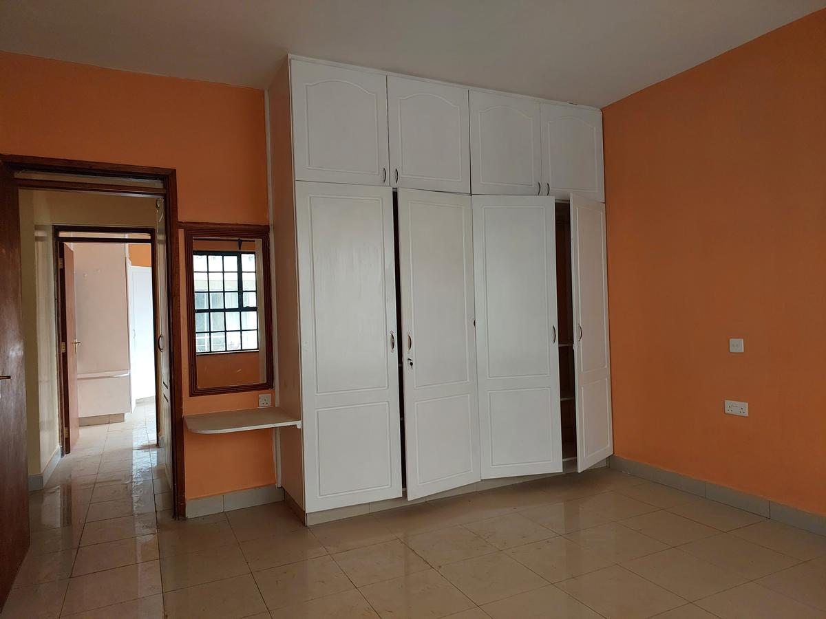 5 Bed Townhouse with En Suite at Chalbi Drive - 4