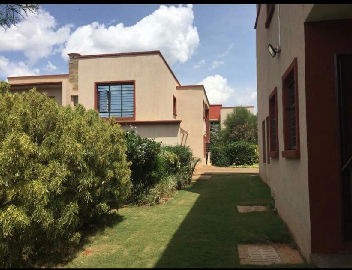 4 Bed House with En Suite at Off Kiambu Road - 2