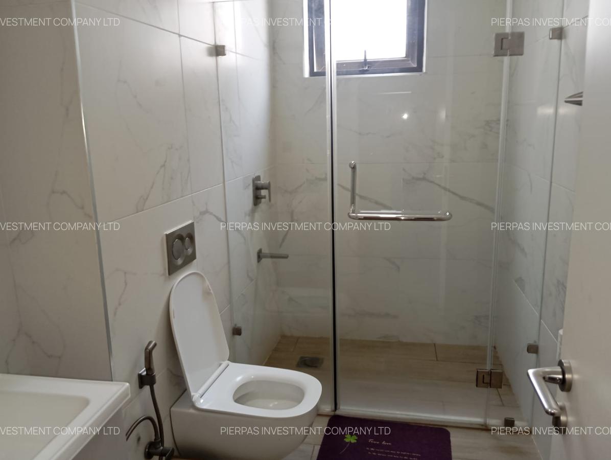 Serviced 3 Bed Apartment with En Suite in Riverside - 11