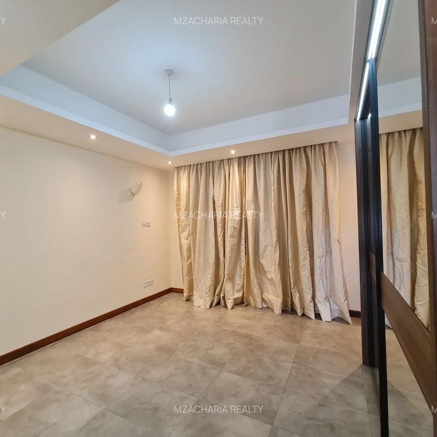 2 Bed Apartment with En Suite in Spring Valley - 8
