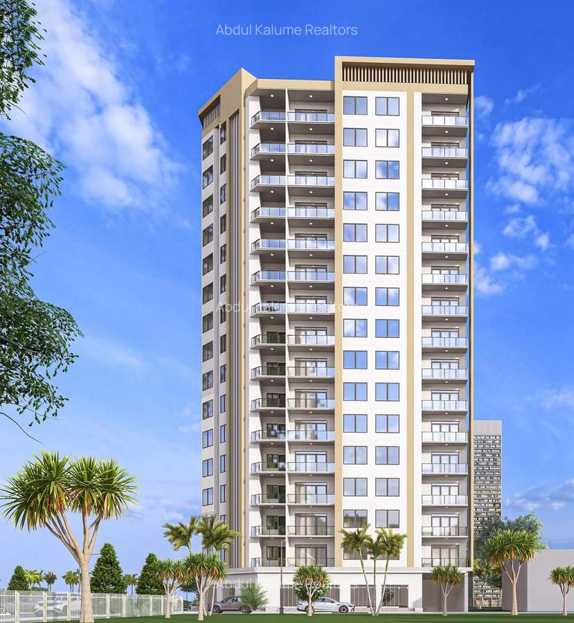 Serviced 3 Bed Apartment with En Suite at Tudor - 4