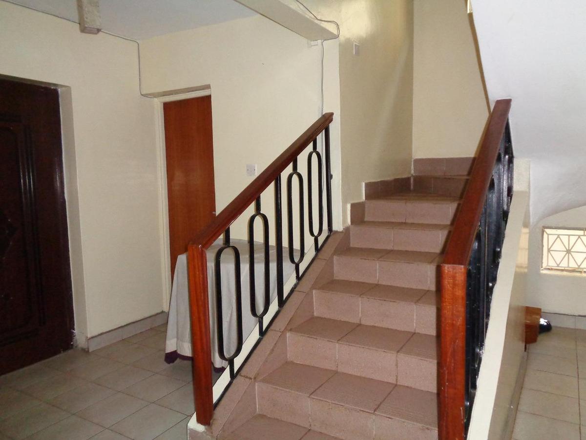 5 Bed Townhouse with En Suite at Maziwa - 12