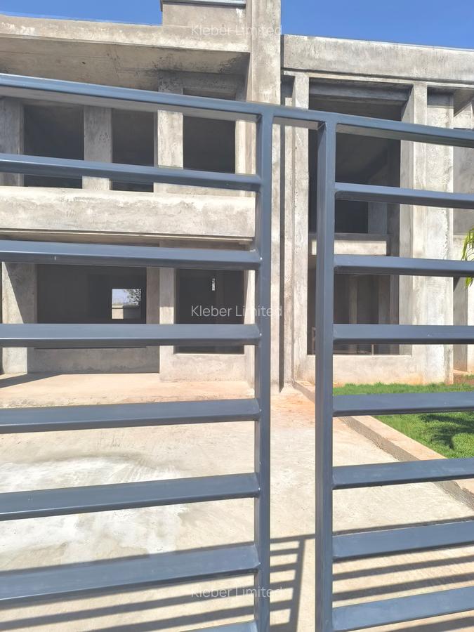 4 Bed House with En Suite at Muhuri Road - 10