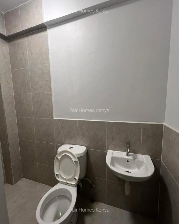 2 Bed Apartment with En Suite at Nyeri Road - 7