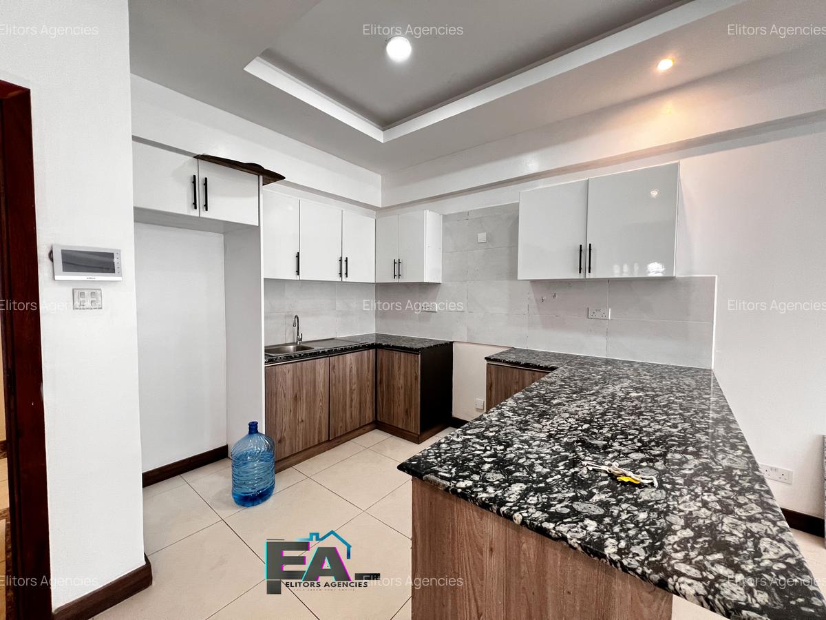 2 Bed Apartment with En Suite at Argwings Kodhek Road - 6