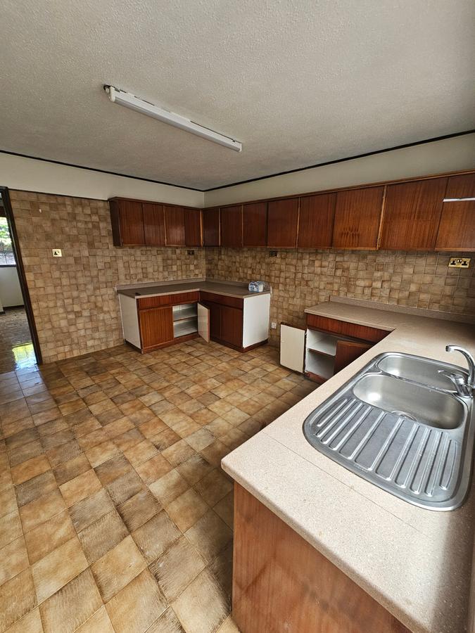 4 Bed Townhouse with En Suite at Kileleshwa - 7