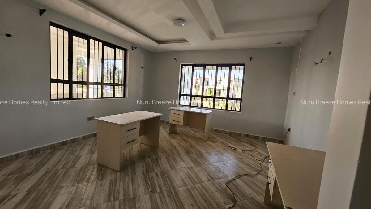 5 Bed Townhouse with En Suite in Kiambu Road - 14