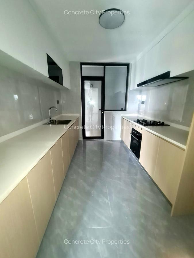 2 Bed Apartment with En Suite in Riverside - 18