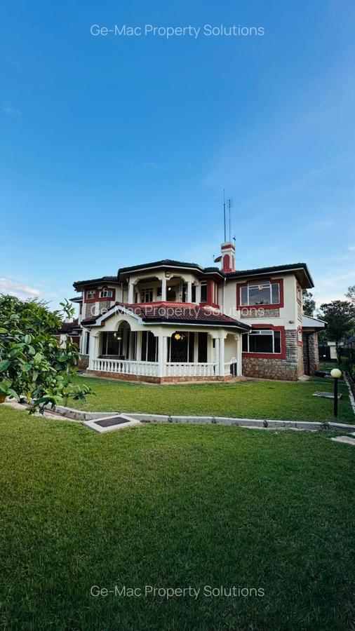 5 Bed House with En Suite in Runda - 2