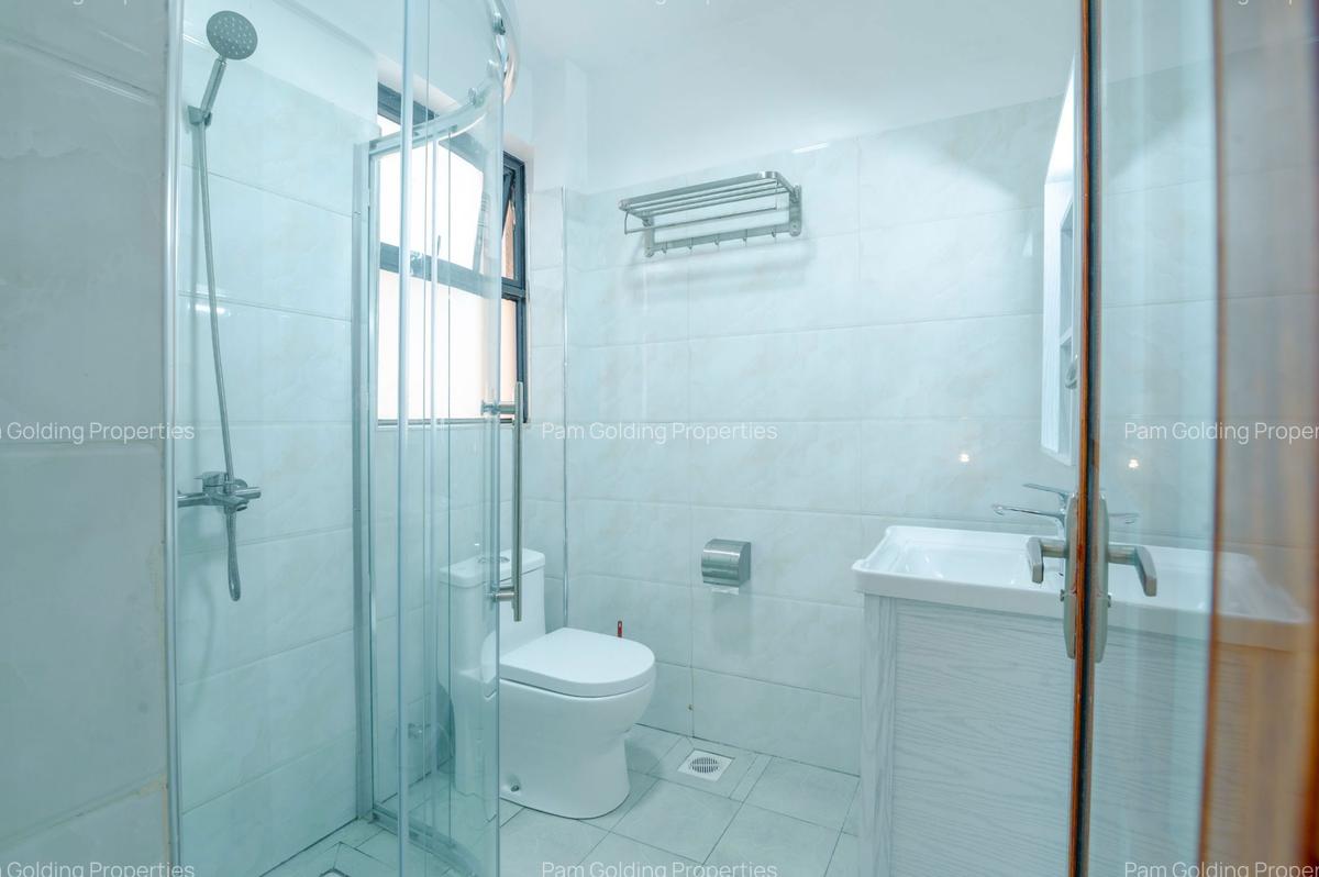 Furnished 2 Bed Apartment with En Suite in Kileleshwa - 12