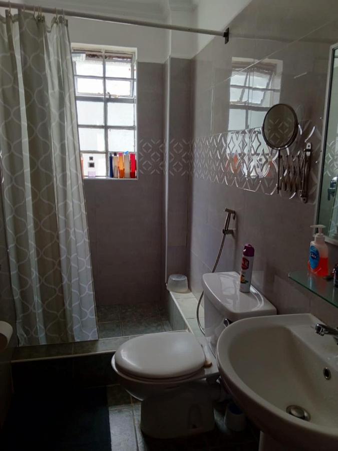 5 Bed Villa with En Suite in Lavington - 5