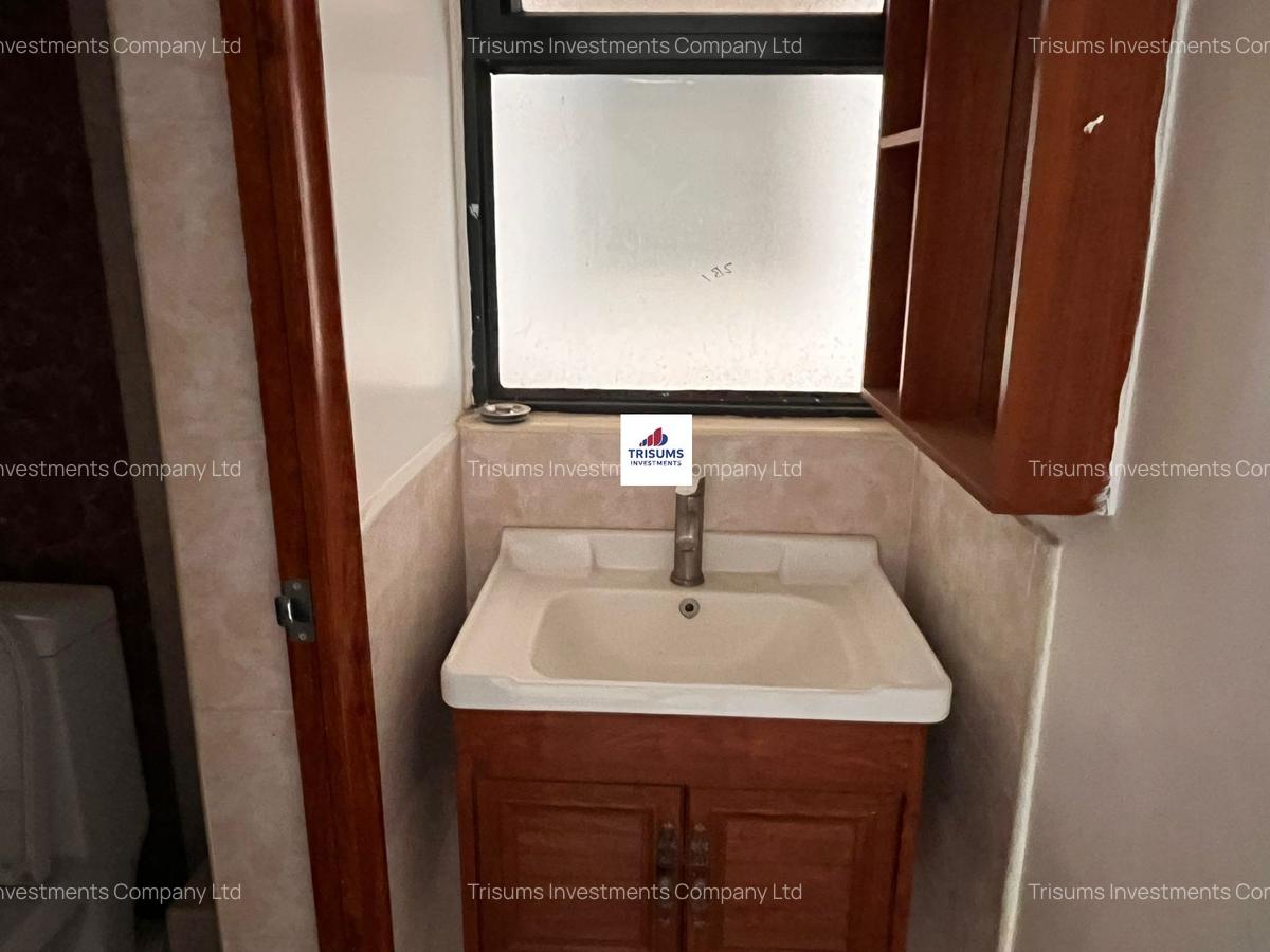 1 Bed Apartment with En Suite in Kilimani - 10