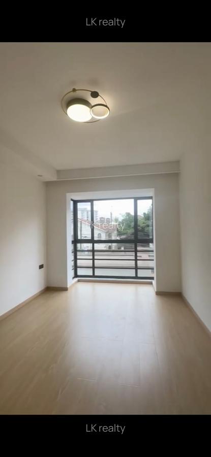 2 Bed Apartment with En Suite at Othaya Road - 4