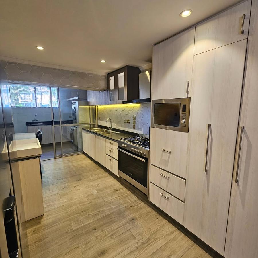 3 Bed House with En Suite at Parklands - 5