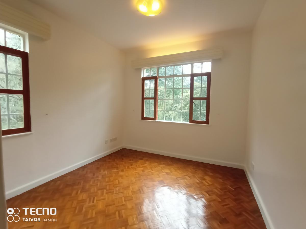 4 Bed Apartment with En Suite at Muthaiga - 12