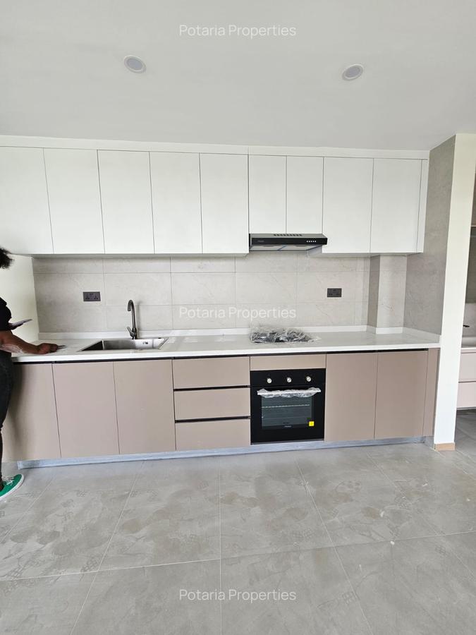 2 Bed Apartment with En Suite in Westlands Area - 7