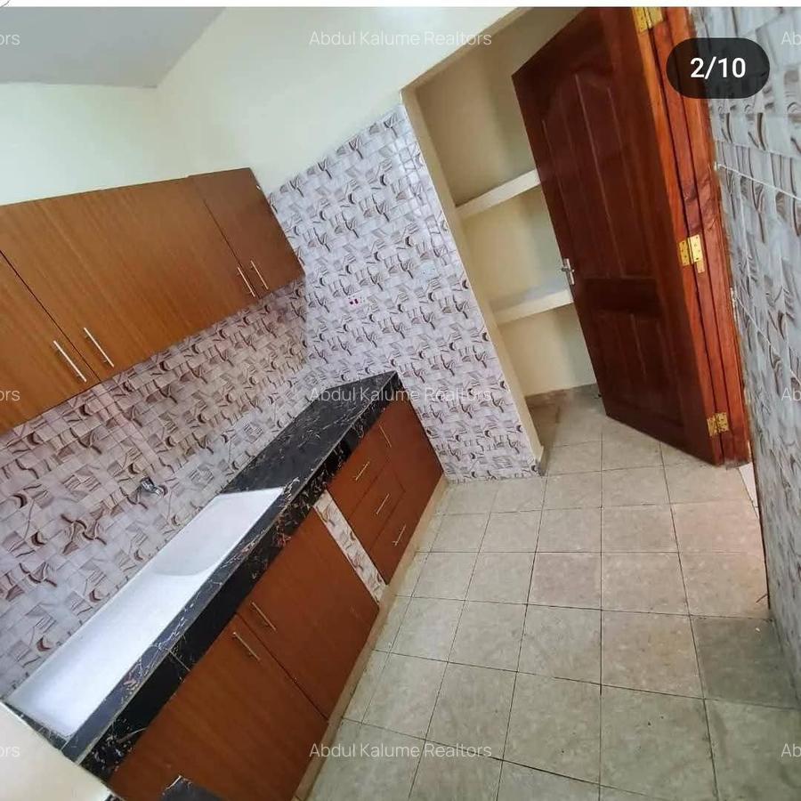 Serviced 2 Bed Apartment with En Suite at Bamburi - 6
