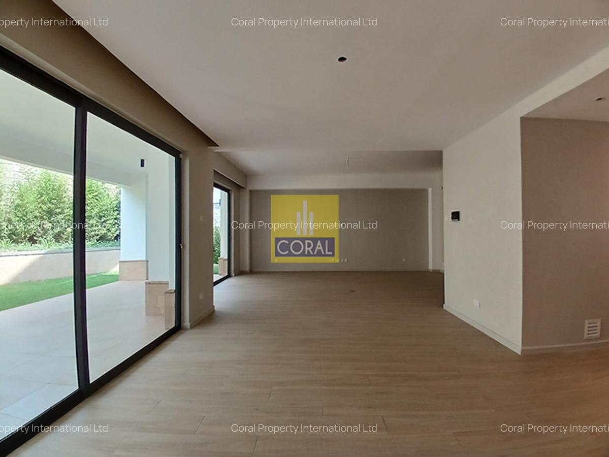 5 Bed House in Kyuna - 5