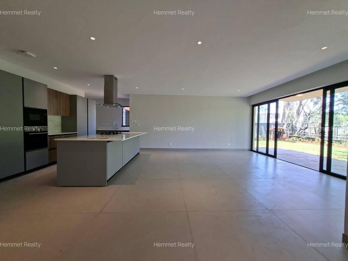 3 Bed Apartment with En Suite in Loresho - 3