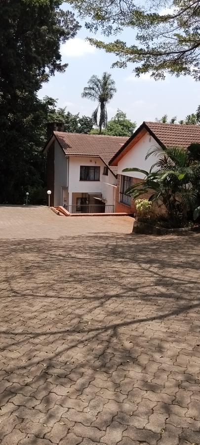 Commercial Property with Parking in Westlands Area - 2