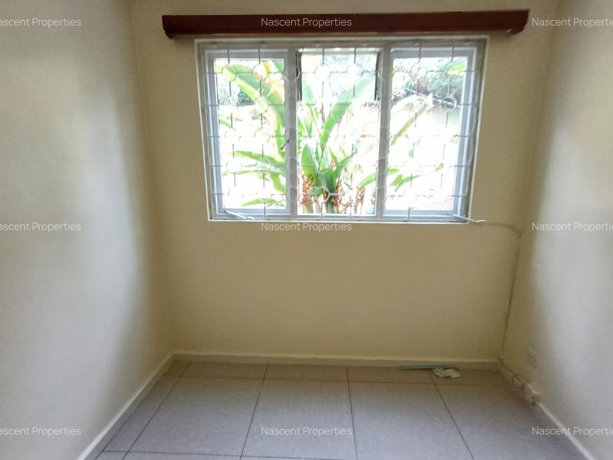 3 Bed House with En Suite in Kyuna - 17