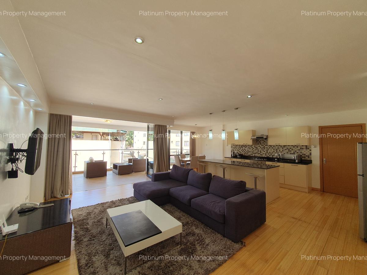 Serviced 2 Bed Apartment with En Suite at Westlands Rd - 1