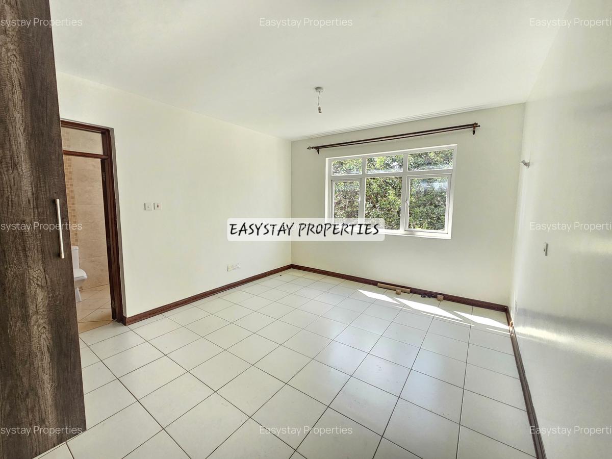 2 Bed Apartment with En Suite in Westlands Area - 4