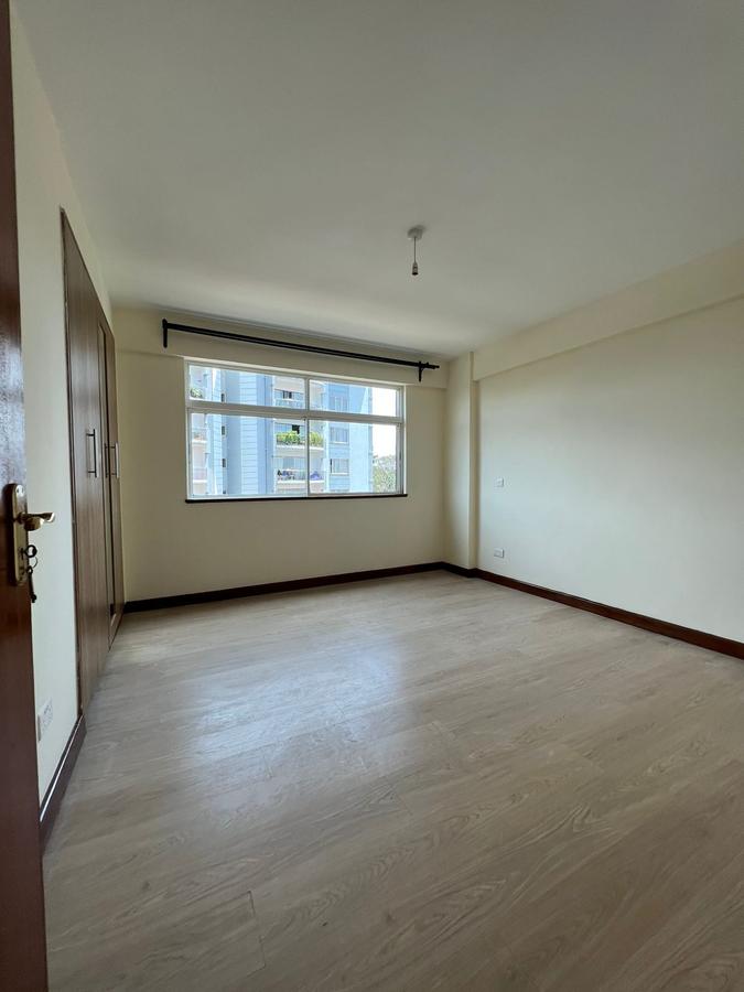 3 Bed Apartment with En Suite in Kileleshwa - 4