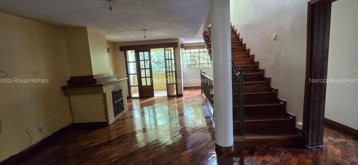 4 Bed Townhouse with En Suite at Lavington Road - 11