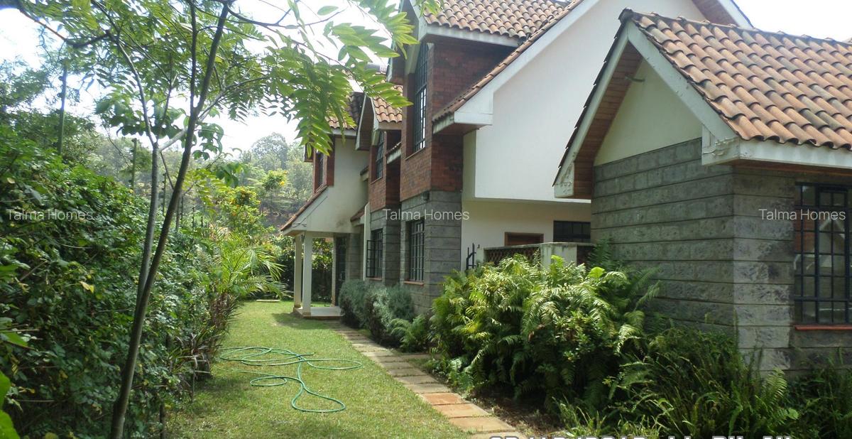 4 Bed Townhouse with En Suite at Off Convent Drive - 19