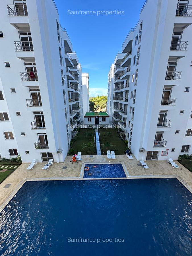 Serviced 3 Bed Apartment with En Suite at Baobab Road - 11