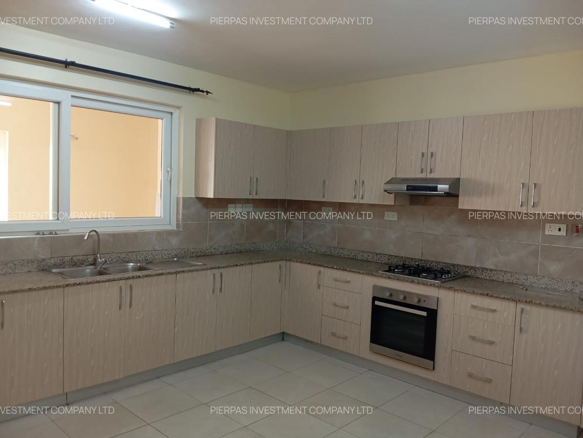 Serviced 3 Bed Apartment with En Suite in Westlands Area - 6